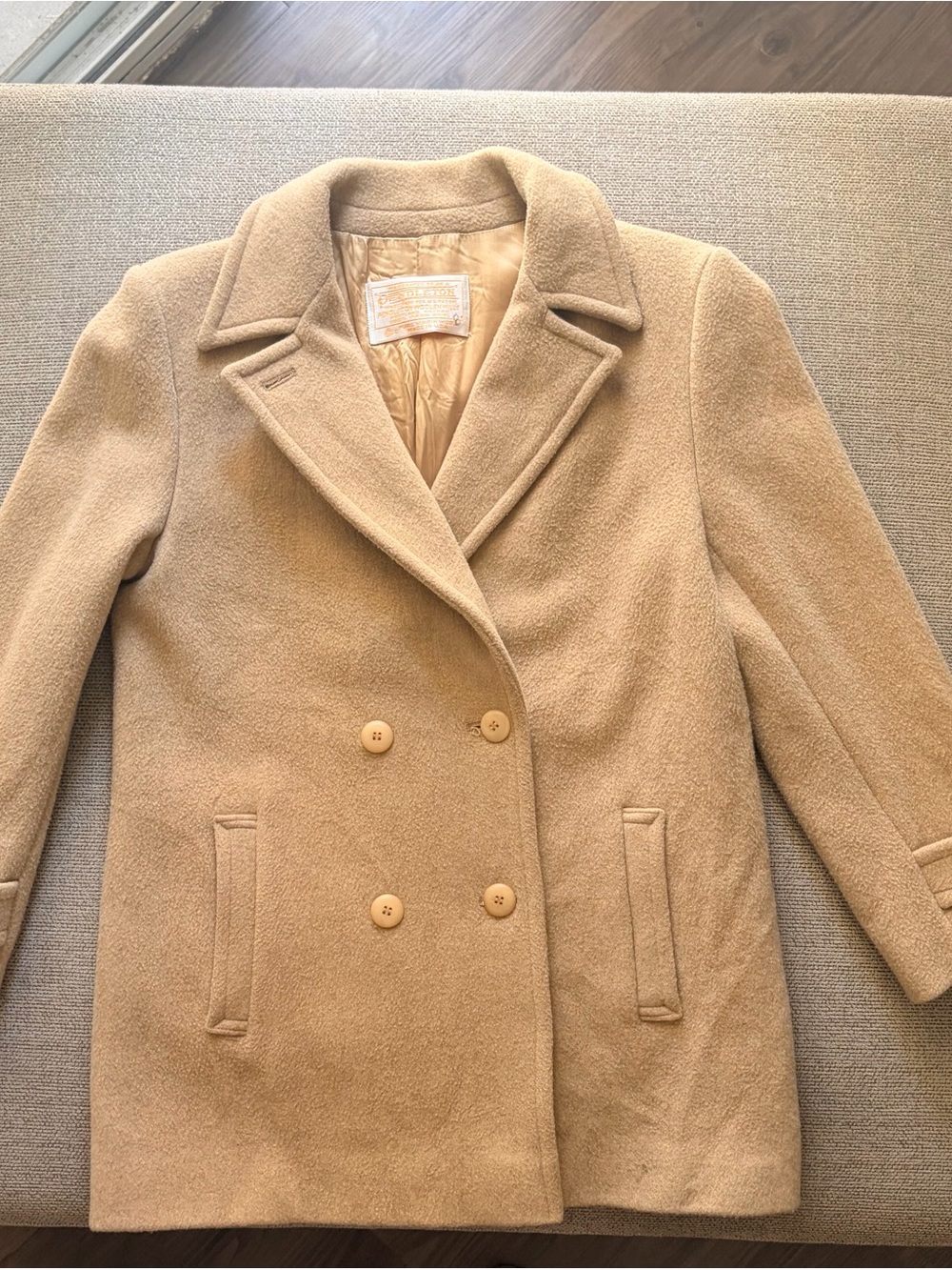 Vintage Pendleton Womens Camel Double-Breasted 100% Virgin Wool Peacoat